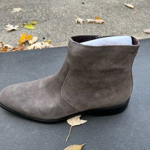 Mens Kenneth Cole Zip up Boots (NEW) sz 13 Gray Suede